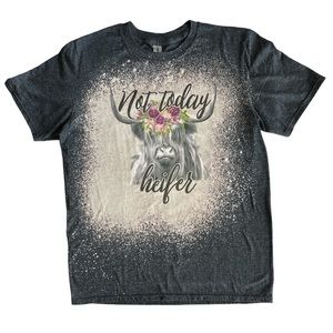 Graphic T “Not Today Heifer” Women’s Size M in Heather Charcoal Gray